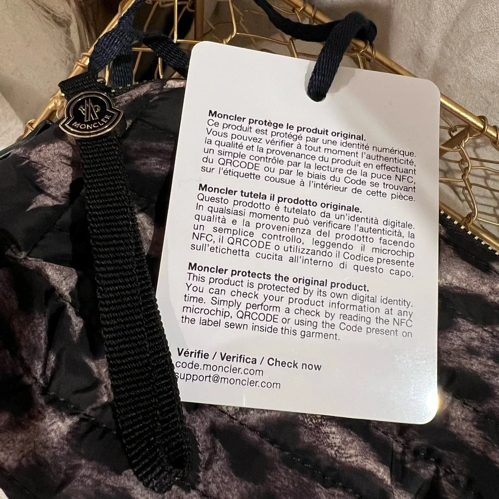 Moncler New With Tags Animal Print Beauty Bag Case - Picture 6 of 8